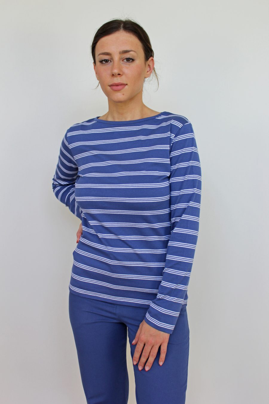 T-shirt Bateau in jersey di cotone biologico stretch - immagine 2
