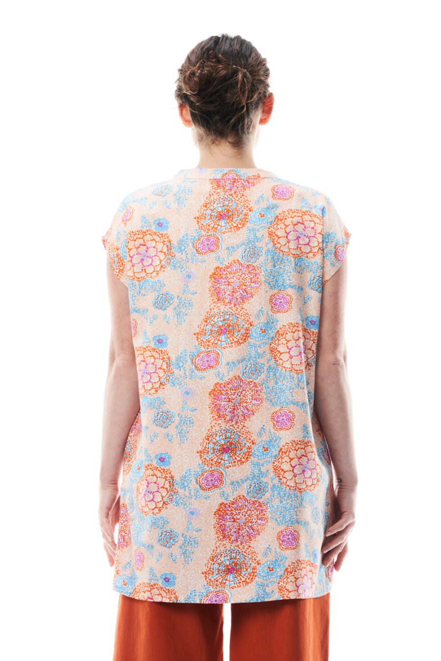 Blusa lunga Aura in viscosa stampata - Image 4
