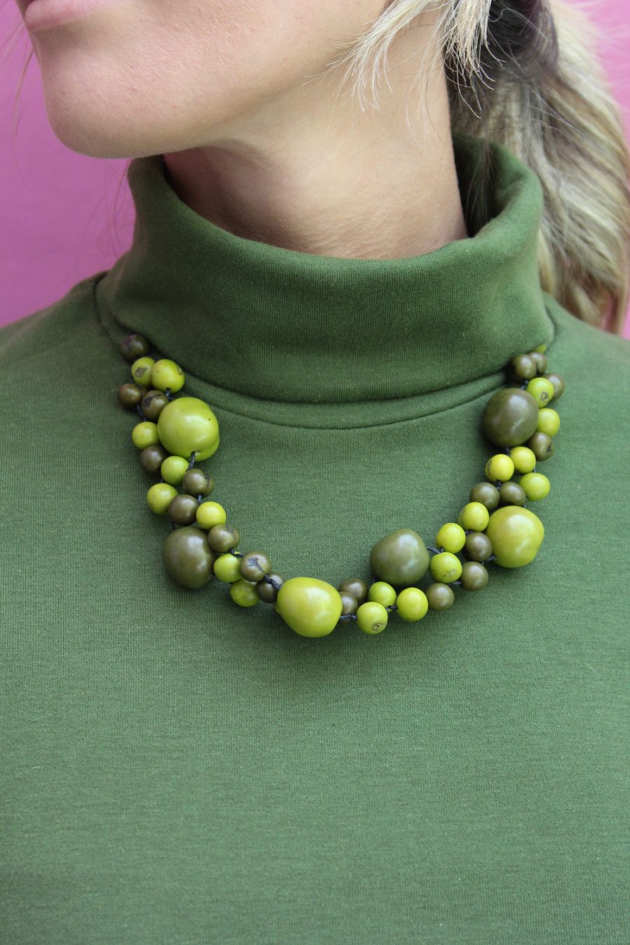 Collana Tamarillo