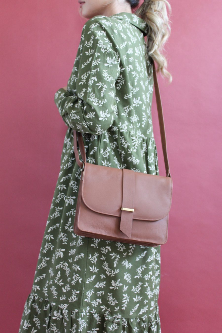 Borsa Parijat in pelle