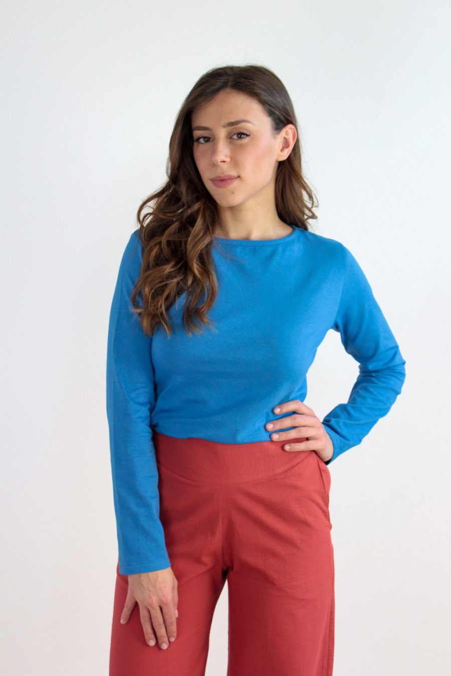 T-shirt Bateau in jersey di cotone biologico stretch