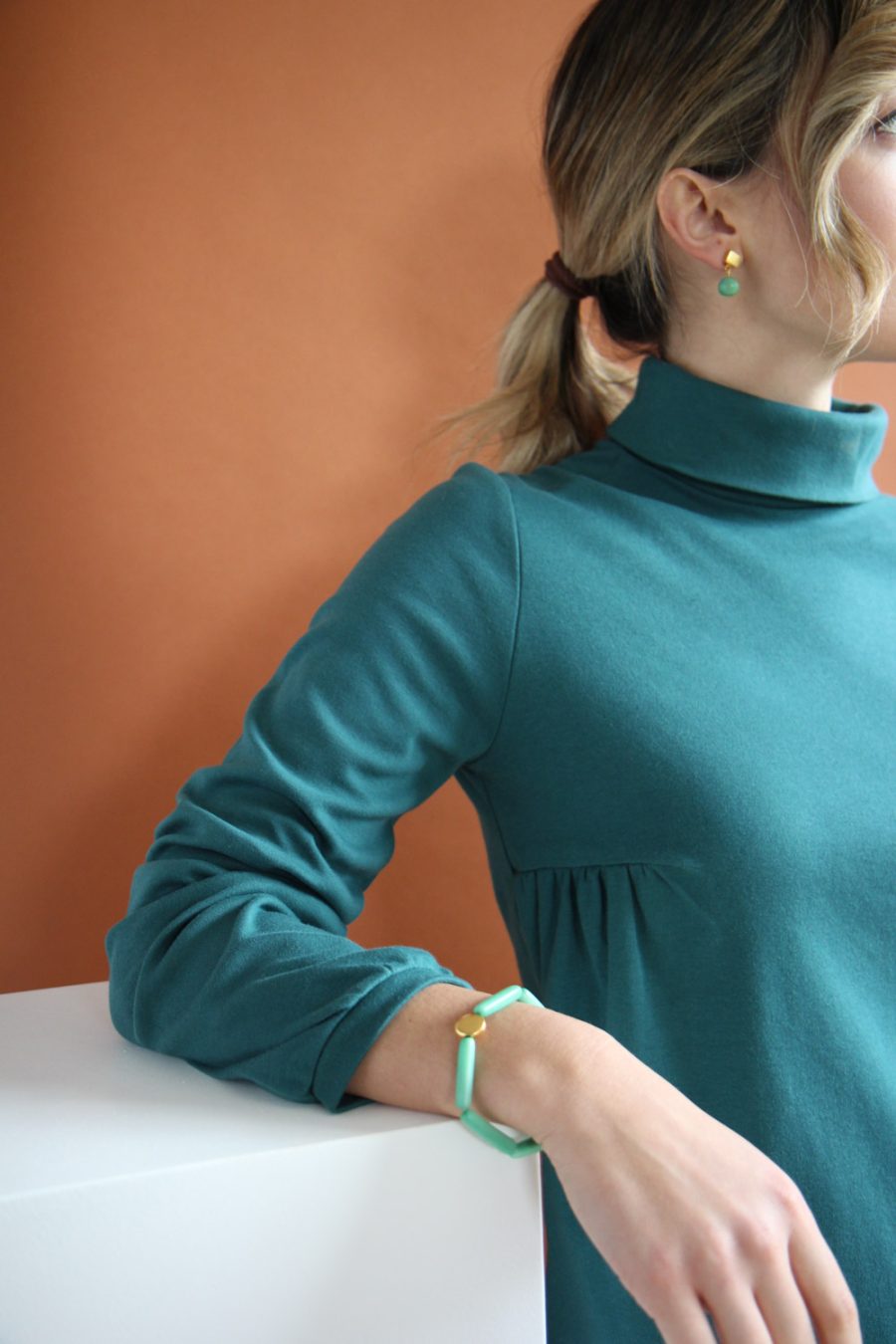 T-shirt lupetto a manica lunga Amelia in cotone interlock biologico - immagine 3