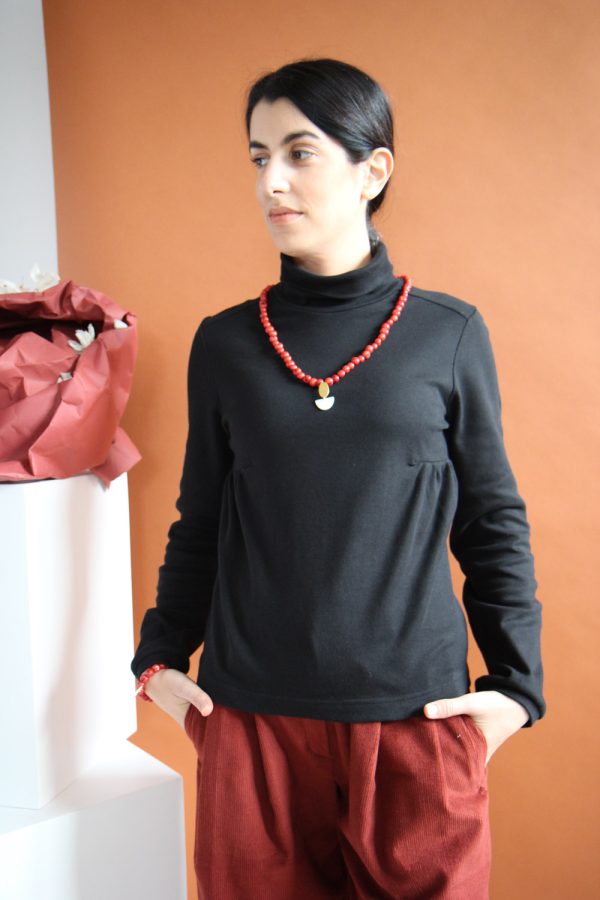 T-shirt lupetto a manica lunga Amelia in cotone interlock biologico
