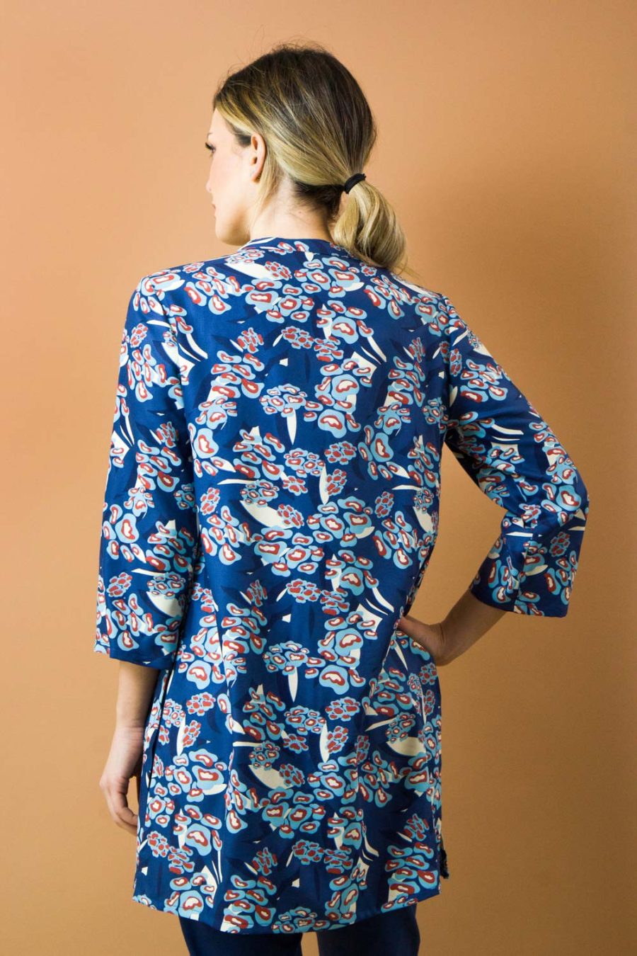 Camicia lunga Camomilla in viscosa stampata - immagine 4