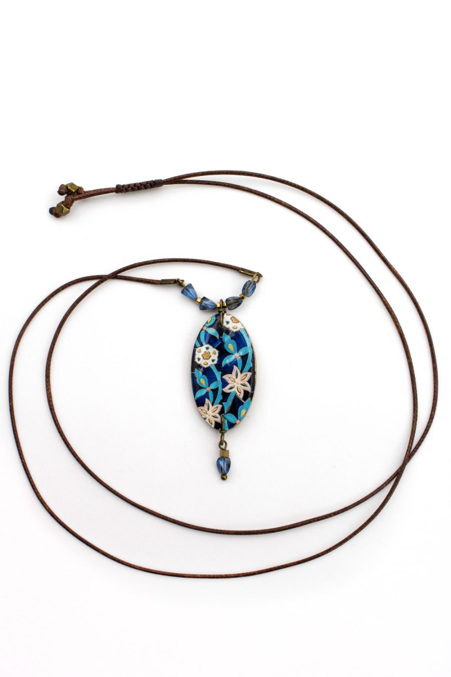 Collana con ciondolo ovale in ceramica decorata Shirin - immagine 2