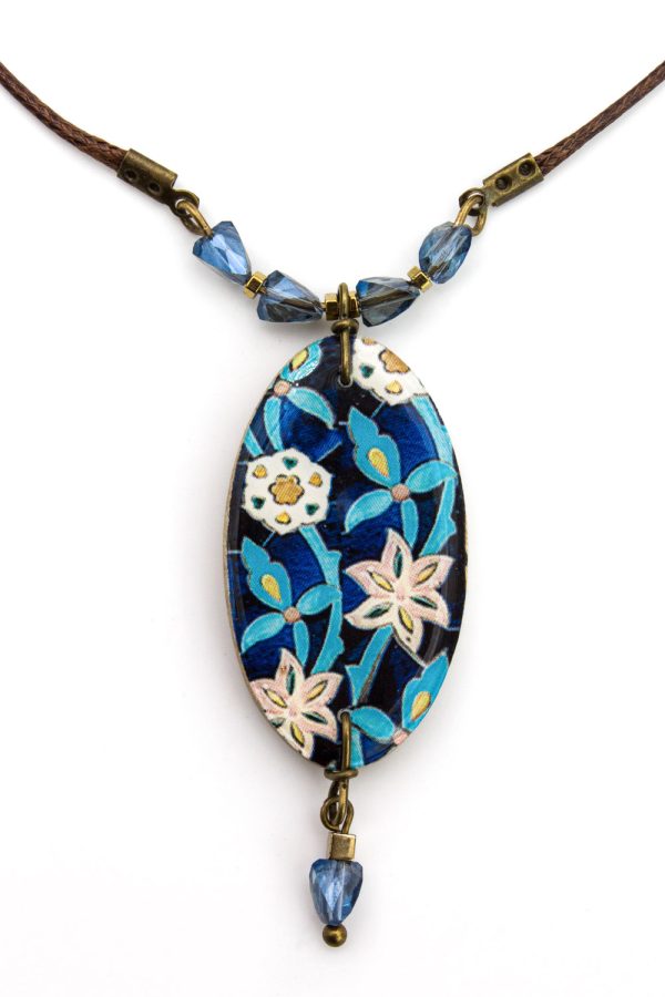 Collana con ciondolo ovale in ceramica decorata Shirin