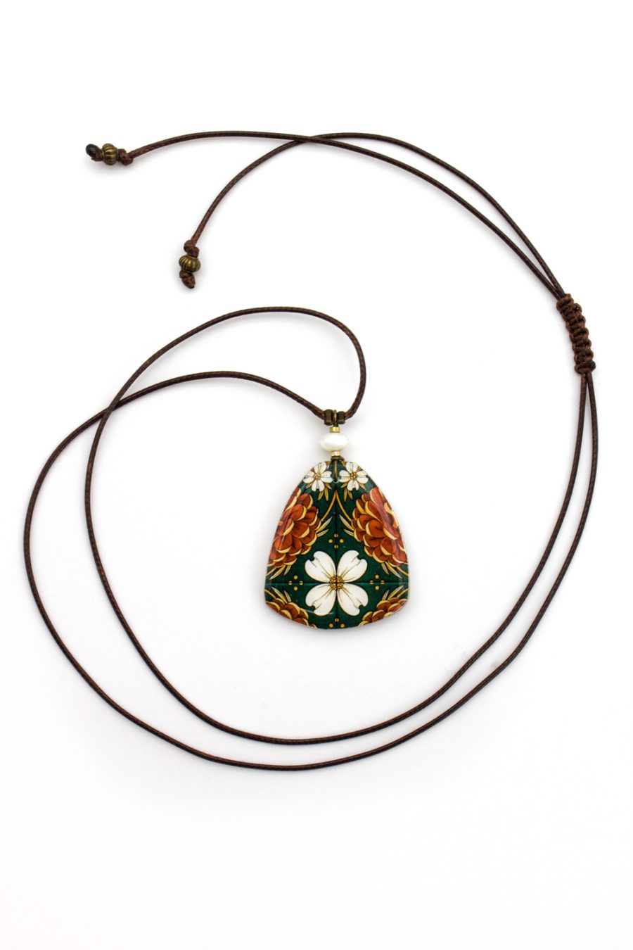 Collana con ciondolo foglia in ceraminca decorata Yalda - immagine 2