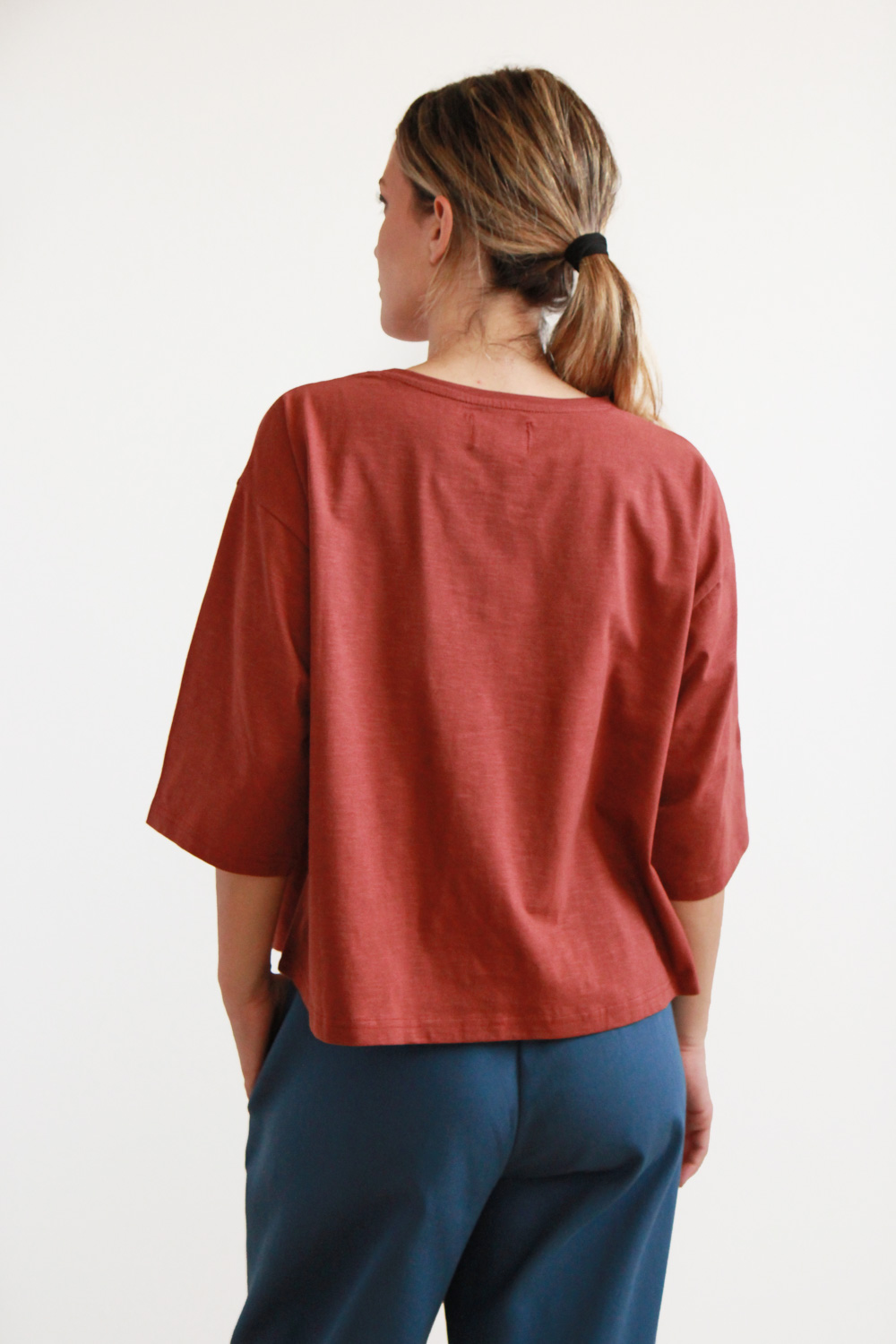 T-shirt Garofano in jersey di cotone biologico - immagine 2