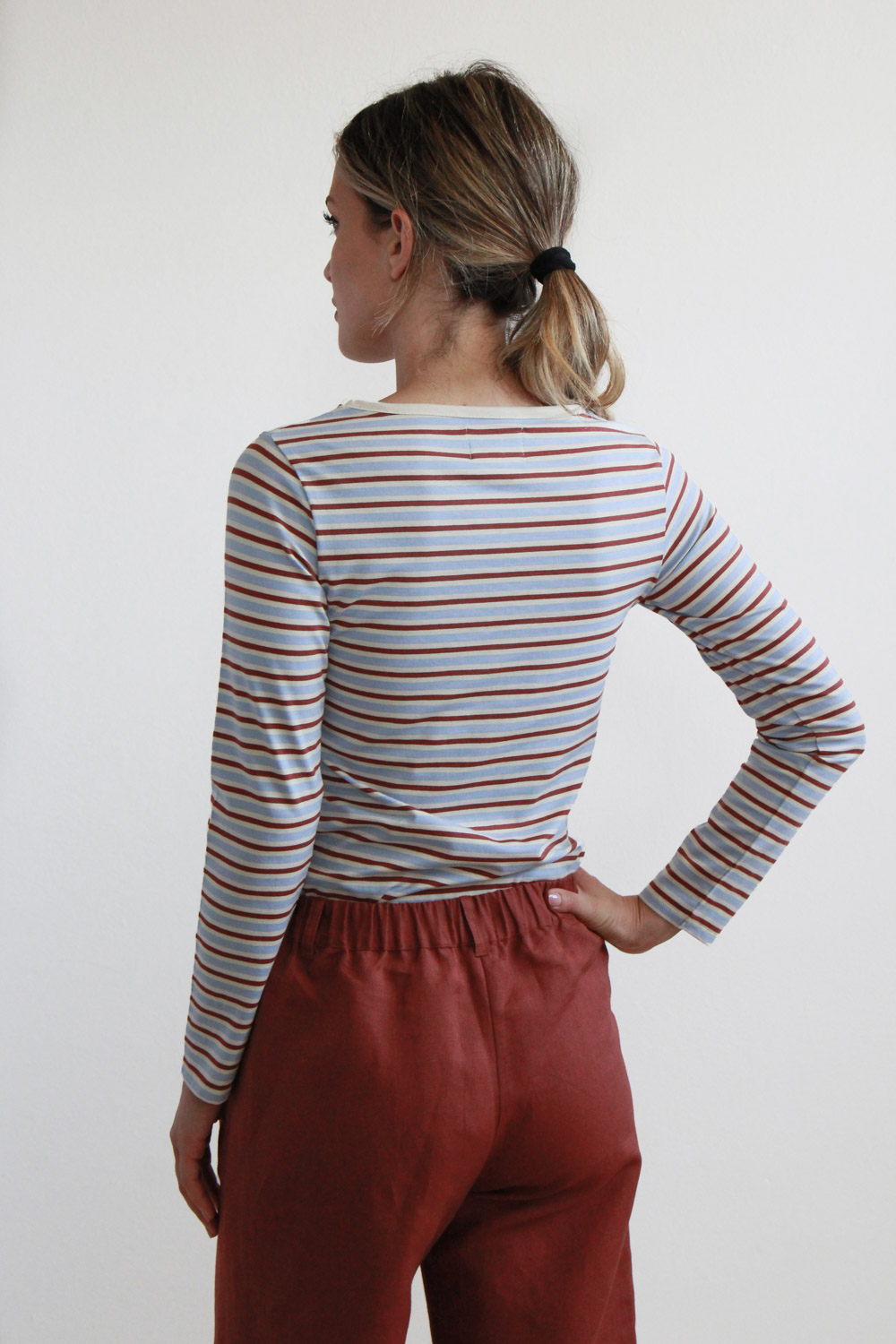 T-shirt Bateau in jersey di cotone biologico stretch a righe - immagine 3