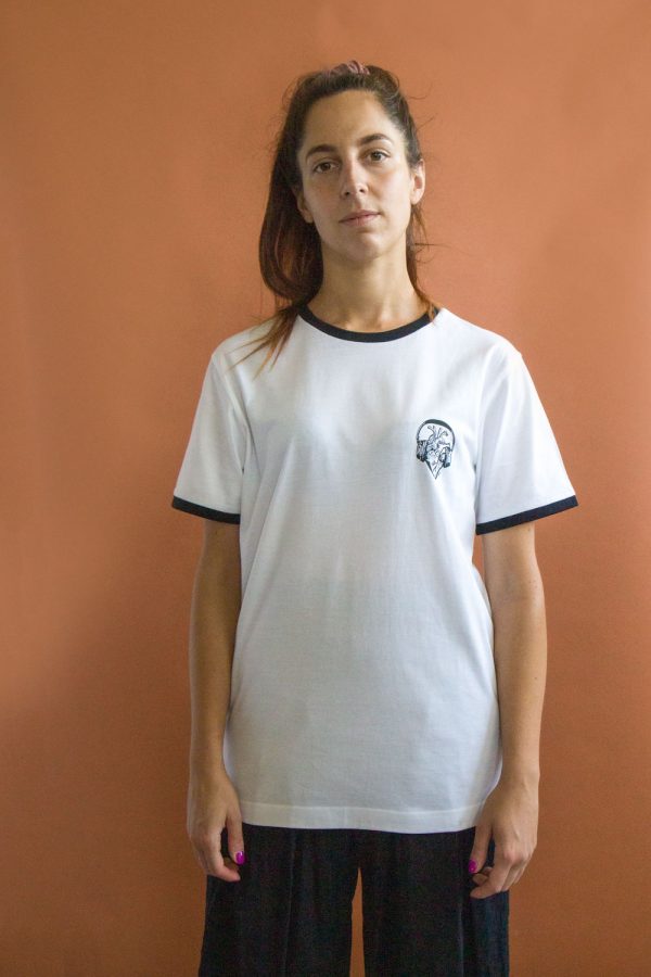 T-shirt unisex  stampa "Ascolta il tuo cuore"