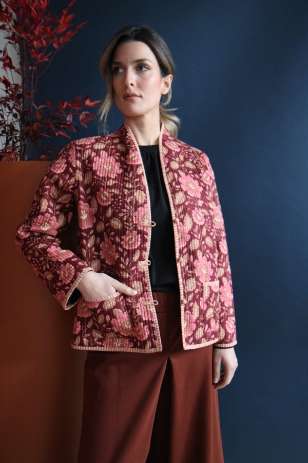 Giacca trapuntata in cotone con bottoni, block print Camelia