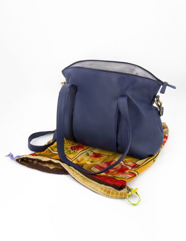 Borsa a spalla Konarak